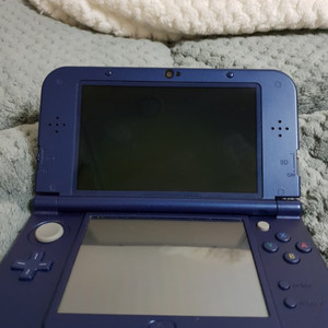 닌텐도 뉴3ds xl 팝니다 칩포함