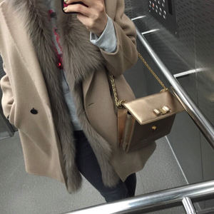 정품 페라가모 골드컬러 숄더백