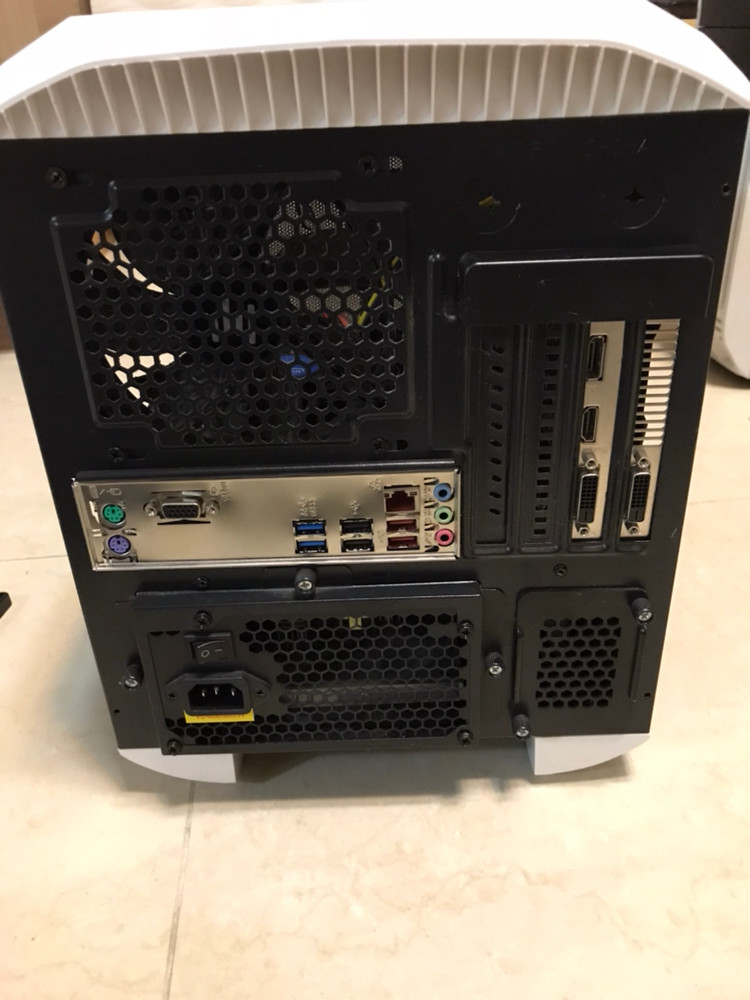 고사양 게이밍 컴퓨터 팝니다. 상태A급 천안 직거--4