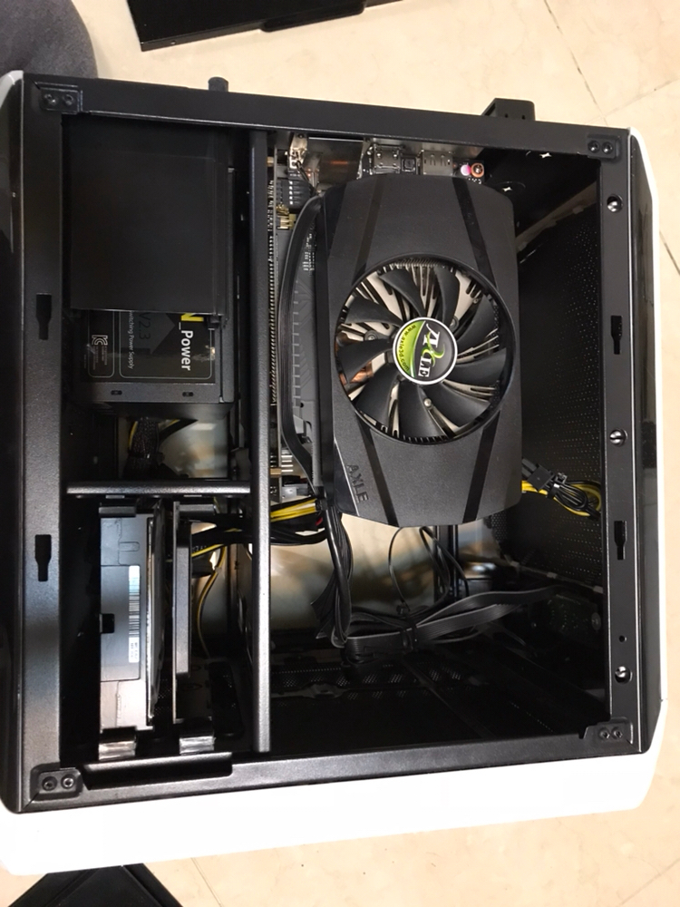 고사양 게이밍 컴퓨터 팝니다. 상태A급 천안 직거--6