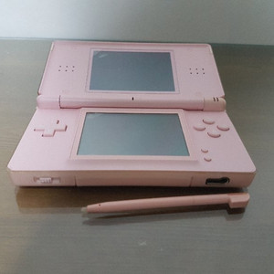 닌텐도 ds lite + tt칩