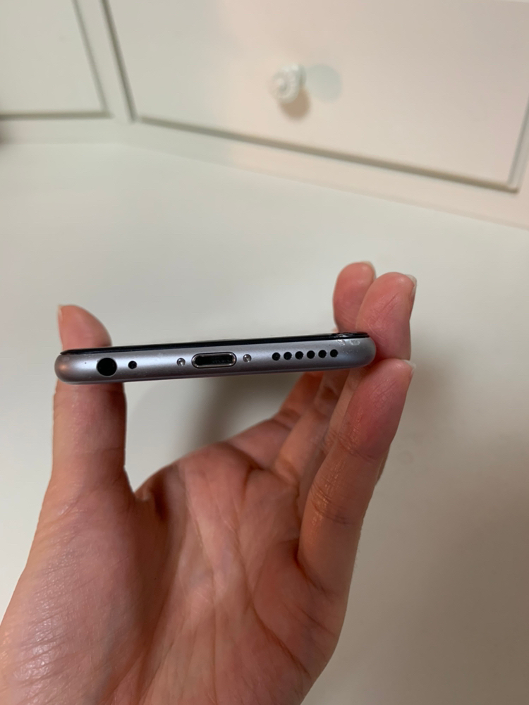 아이폰6s 스페이스그레이 64GB/ 케이스2개 무--1