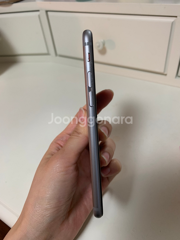 아이폰6s 스페이스그레이 64GB/ 케이스2개 무--2