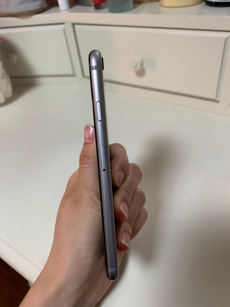 아이폰6s 스페이스그레이 64GB/ 케이스2개 무--3