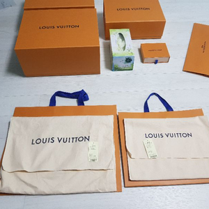 루이비통 쇼핑백,상자,더스트백 팝니다