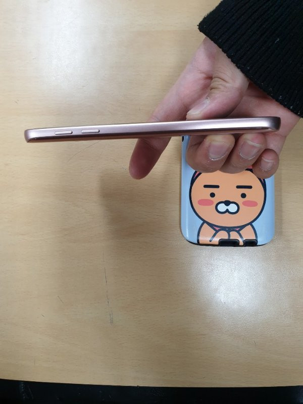 갤럭시 s7 판매합니다 상태 A-(120000원)--5