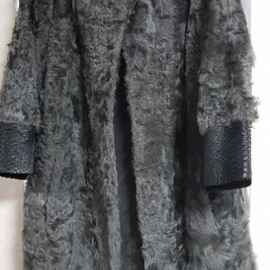양털가죽 모피(lamb fur)코트
