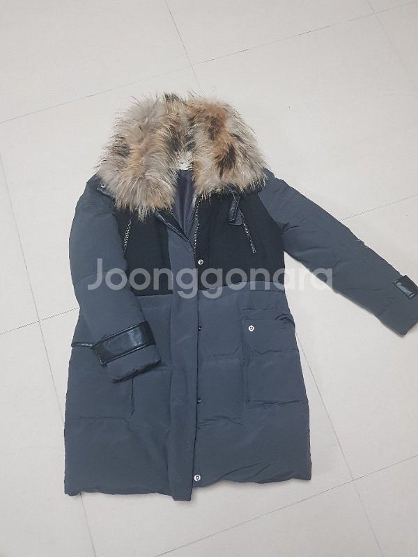 오리털라쿤점퍼. 가격내녀요--0