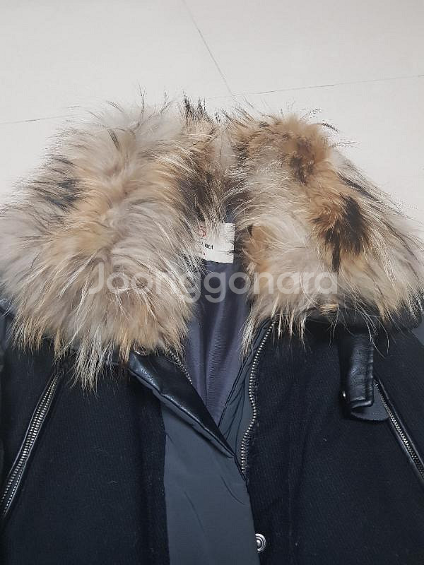 오리털라쿤점퍼. 가격내녀요--2