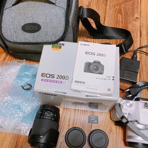 카메라 캐논200D 화이트 풀박스+탐론18-200