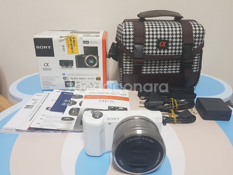 소니 a5000 + 8GB 메모리 카드--0