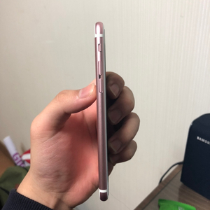 상태 S급 아이폰 6s 64gb 로즈골드