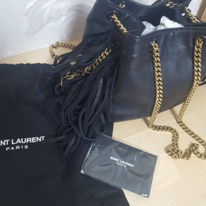 생로랑 프린지 버킷백