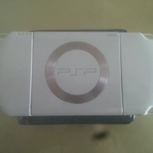 psp 2005 판매합니다.
