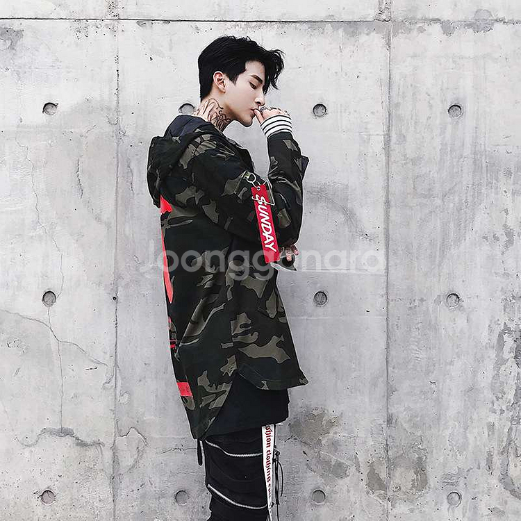 점퍼 보드복상의 스노우보드--4