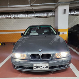 BMW E39 / 2003 / 오토 / 75,000 / 1200만