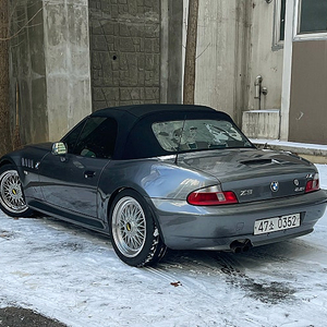 BMW Z3 2.2 후기형/2001/자동/79,000(207,000)/1700만원