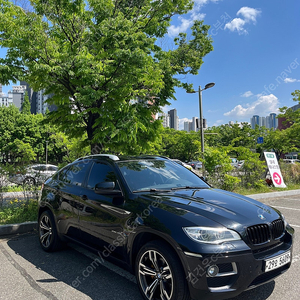 BMW X6 / 2014 / auto / 22만 / 1,500만원