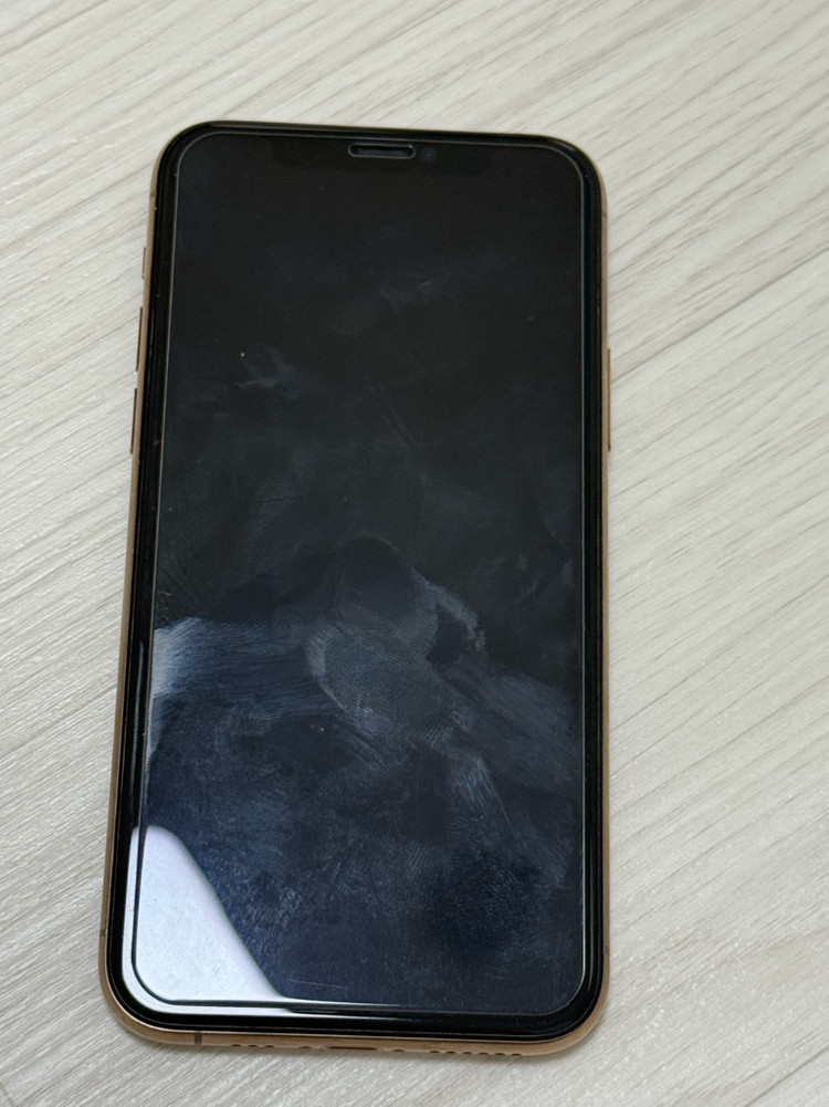 아이폰11프로 골드 256기가 배터리 성능 60~70--2