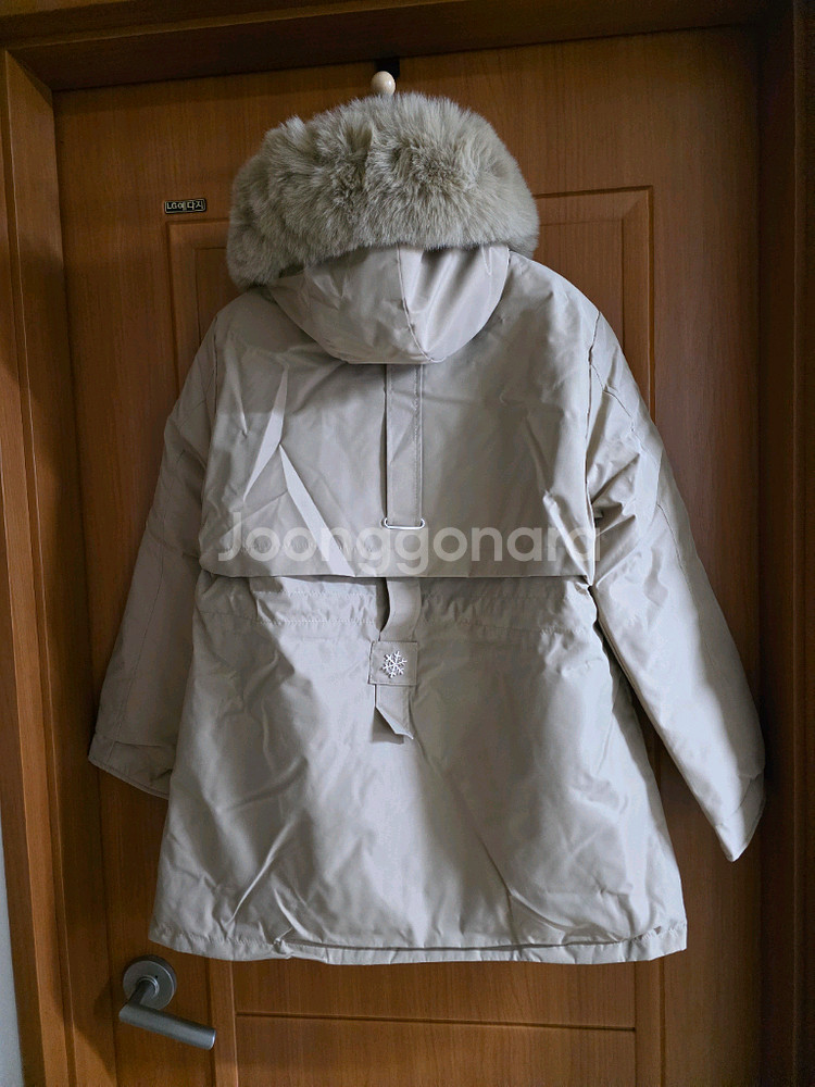 (새상품) 안쪽 털 진베이지색 후드퍼 롱패딩(55추천)--10