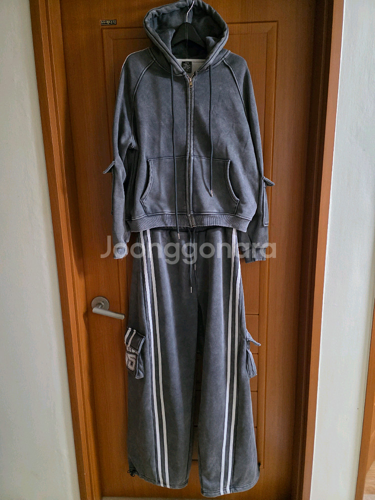 (새상품)피그먼트워싱 고퀄 특이한 디자인 셋업(남녀공용)--10