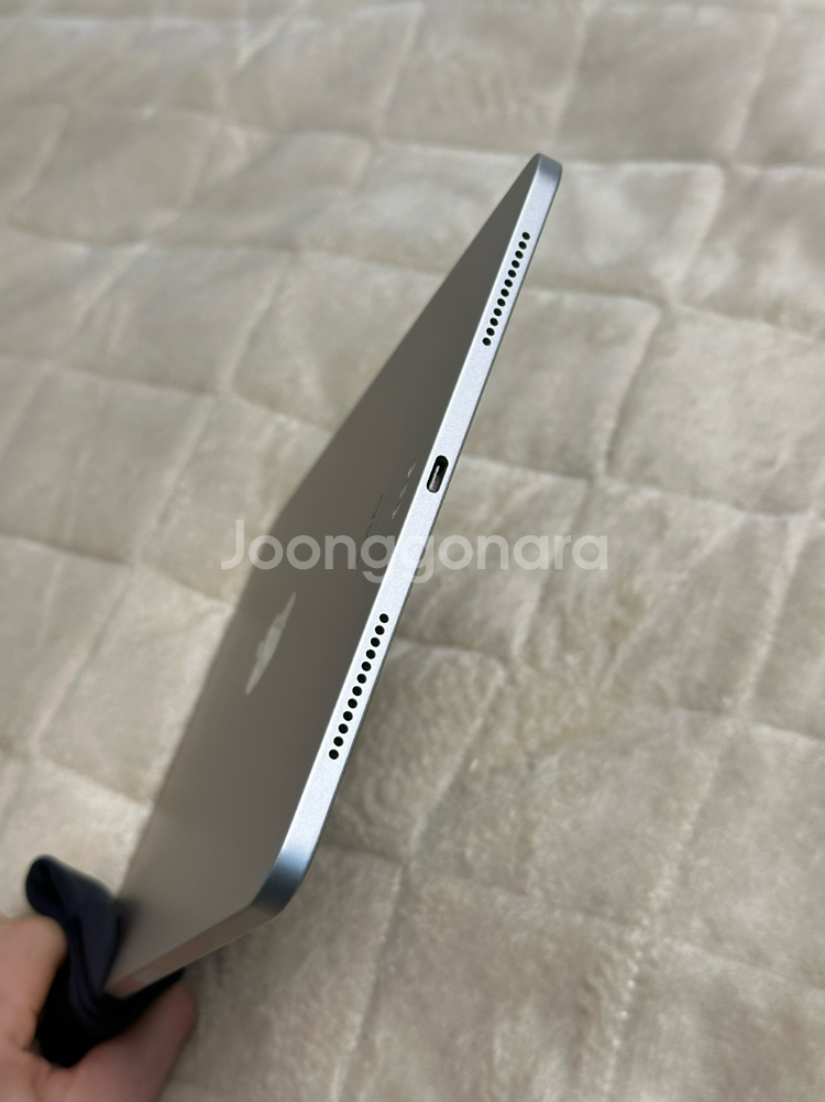 아이패드 에어5 M1 상태최상 (애플펜슬 2세대 포함)--10