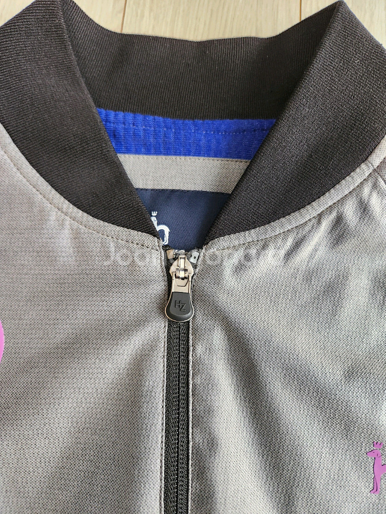 새상품급)헤지스 골프 여성 야구에리 풀오픈 봄버 바람막이 자켓 사이즈95(m)여러 중고사이트에도 같이 판매하고 있어--12