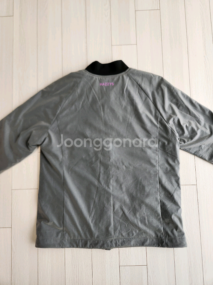 새상품급)헤지스 골프 여성 야구에리 풀오픈 봄버 바람막이 자켓 사이즈95(m)여러 중고사이트에도 같이 판매하고 있어--16