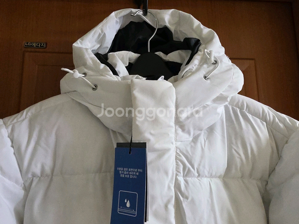 (새상품) 릴리전 화이트 웰론 롱패딩(105)--13