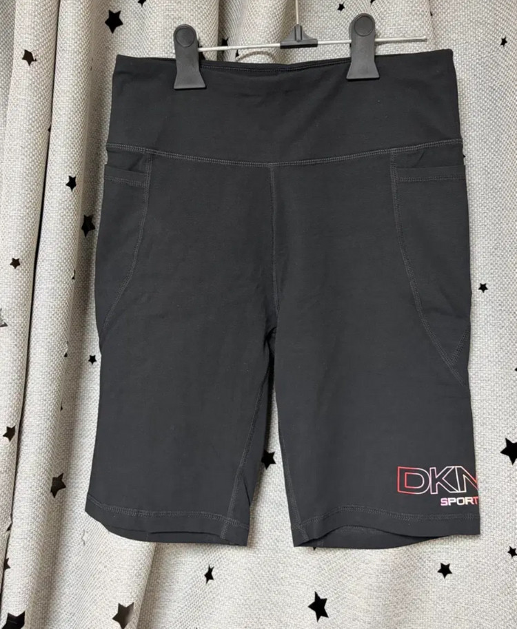 (새상품) DKNY 스포츠 여성 바이커 트레이닝 쇼츠 (M)--1