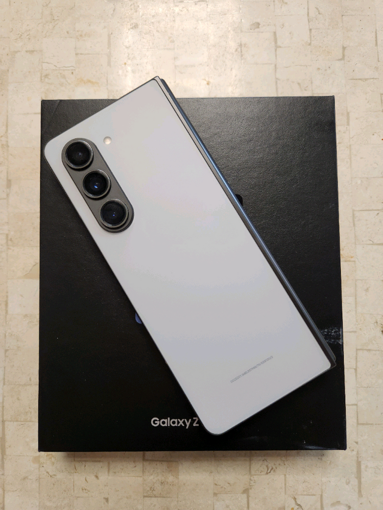 갤럭시 Z 폴드5 (1TB) 판매합니다~ (박스있음)--13