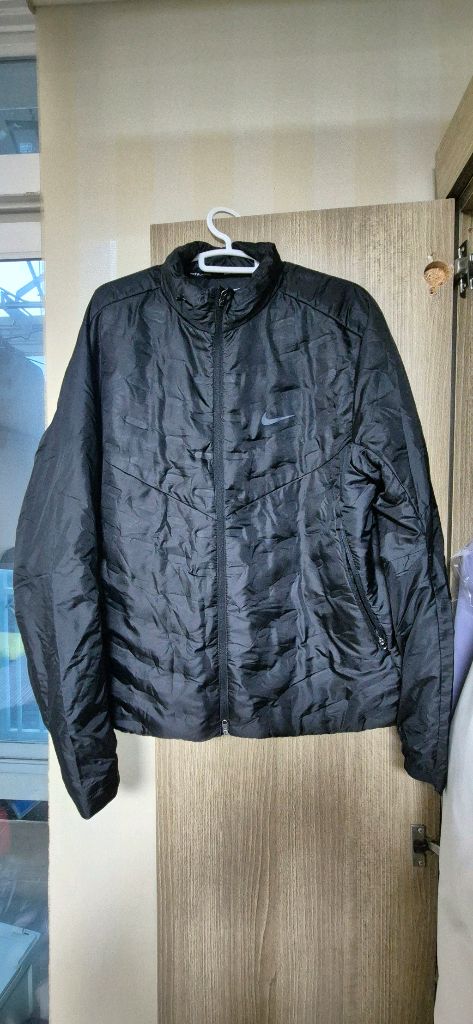 나이키 써마핏 ADV 에어로로프트 리펠 다운 러닝 자켓 블랙--3